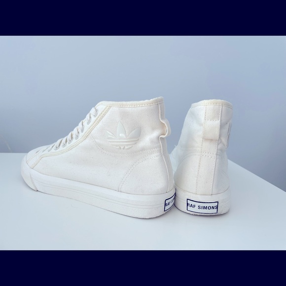 Adidas Raf Simons
Raf x Spirit High - Picture 3 of 7